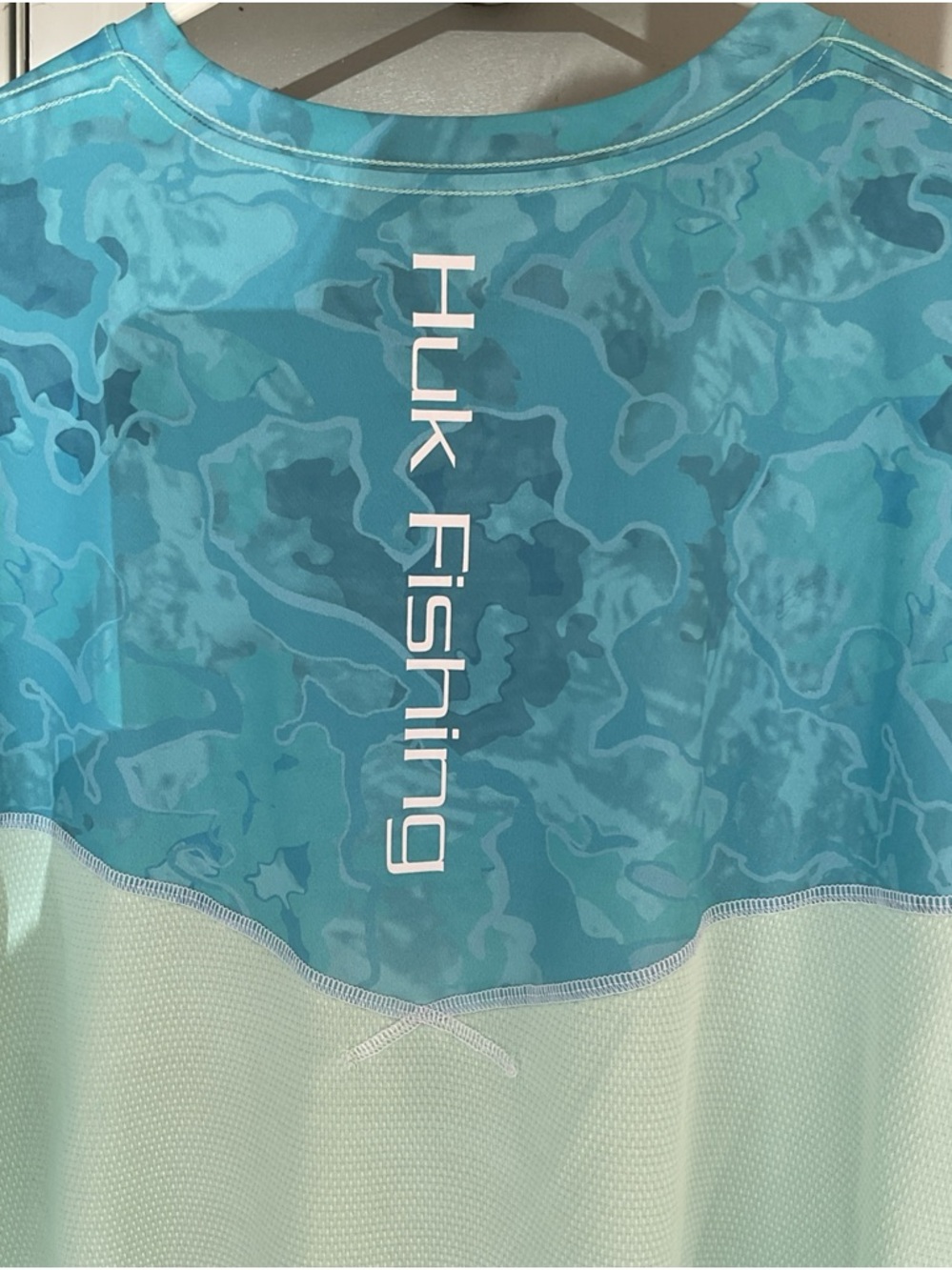 Hulk Shirt Men Top Large teal  aqua Pullover Loose Performance Fishing Beach EUC - Picture 8 of 11